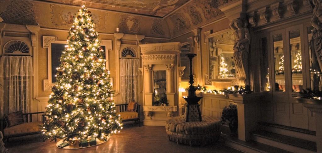 Christmastime in the Reception Room