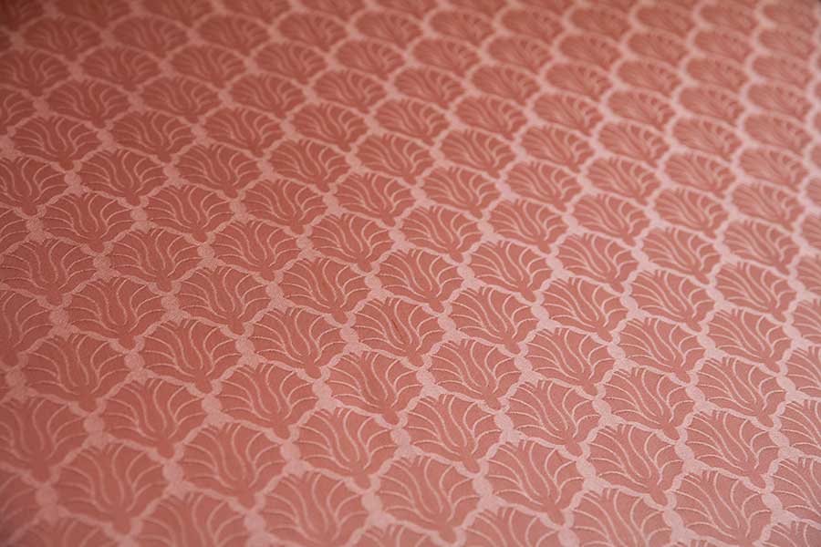 Original wallpaper pattern from interior hallway